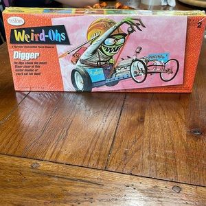 NIP OS Weird-Ohs Digger by Testors 1993 model and paint